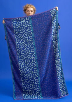 Gudrun Sjödén Frottee|Bad-Accessoires>Badetuch „Stars“ aus Bio-Baumwolle Brillantblau