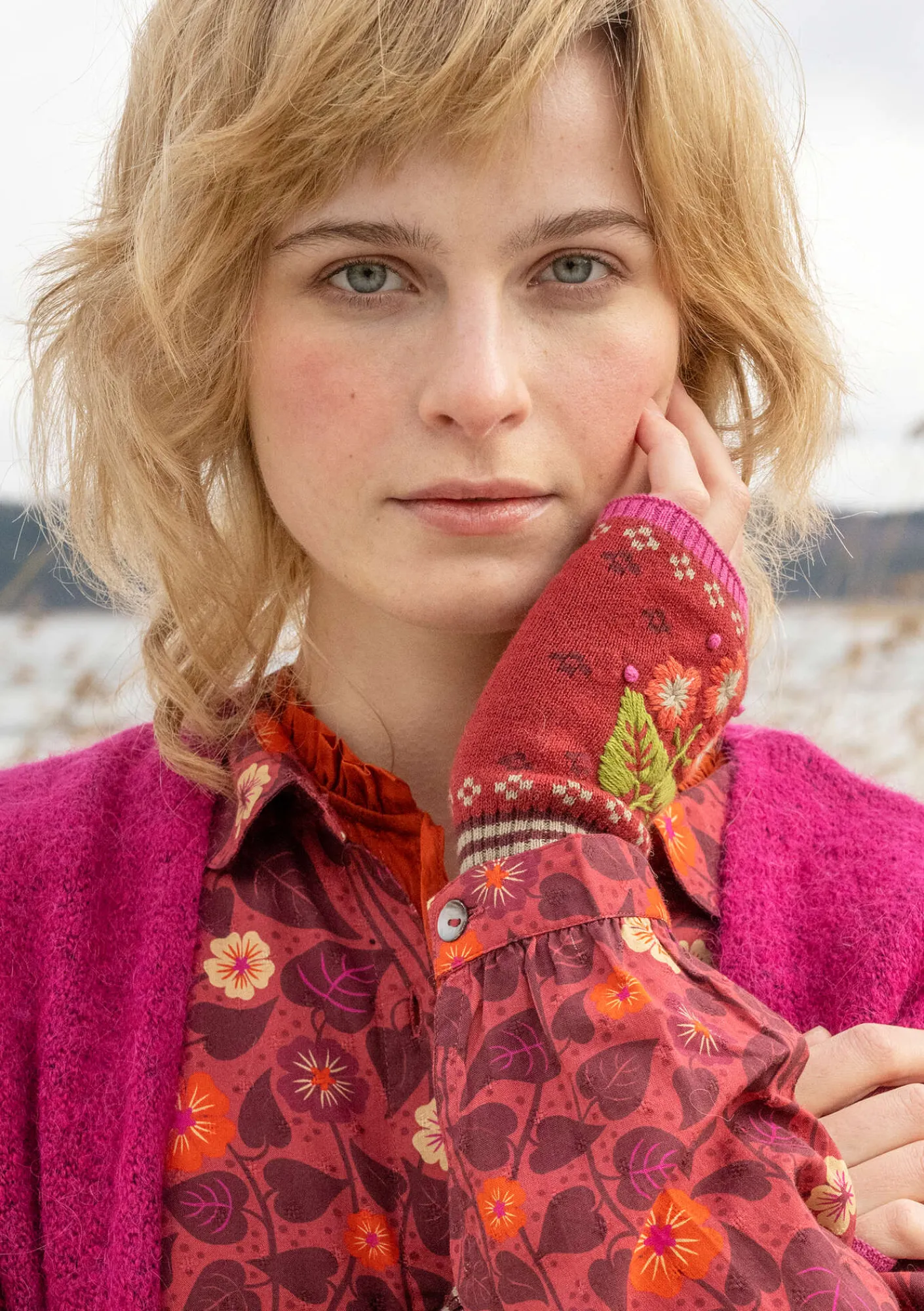 Gudrun Sjödén Accessoires>Handstulpen „Borealis“ aus Bio- und Recycling-Baumwolle/Wolle Aubergine