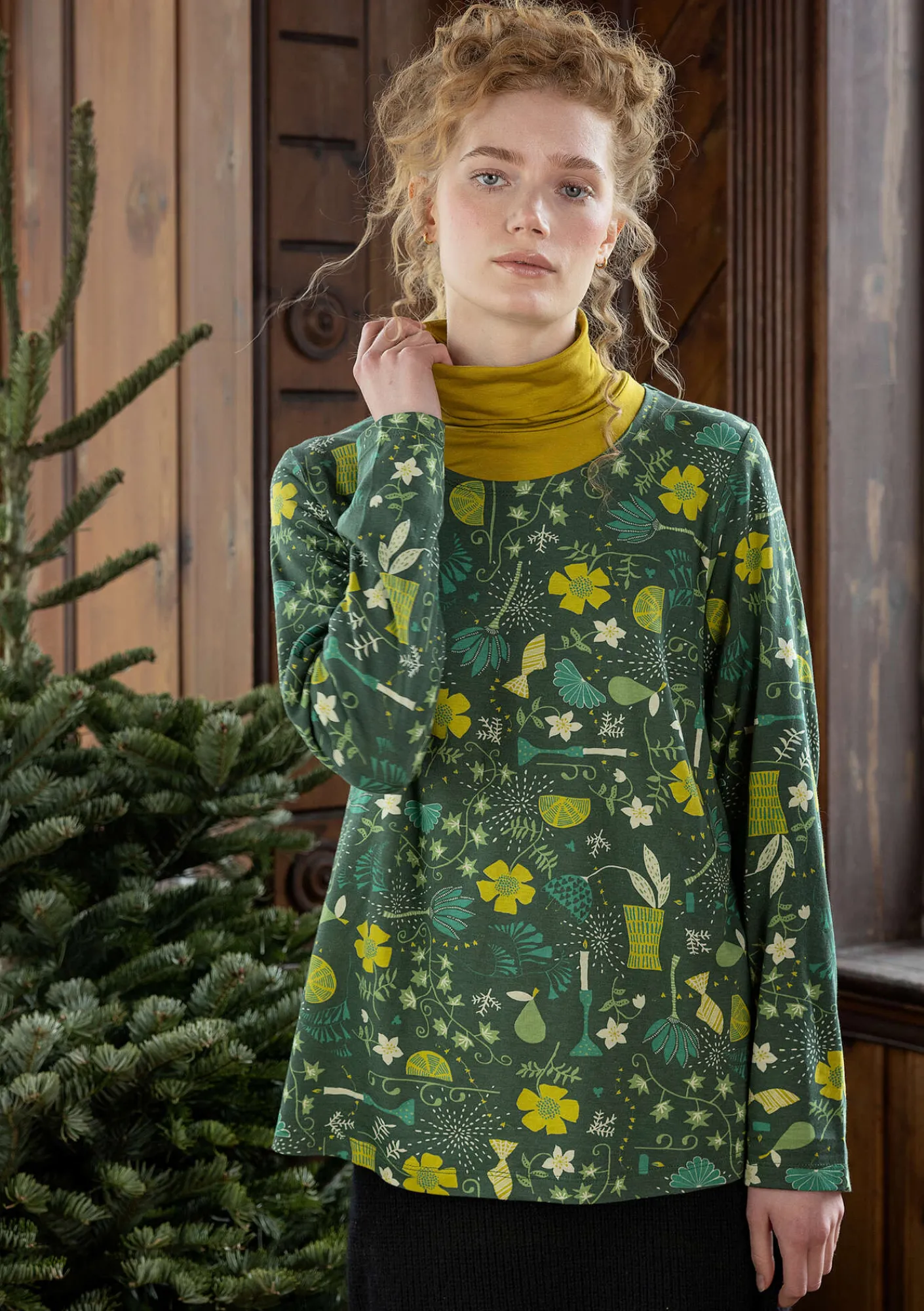 Gudrun Sjödén Pullover & Shirts>Jerseyshirt „Fyrverkeri“ aus Bio-Baumwolle/Modal Dunkelgrün