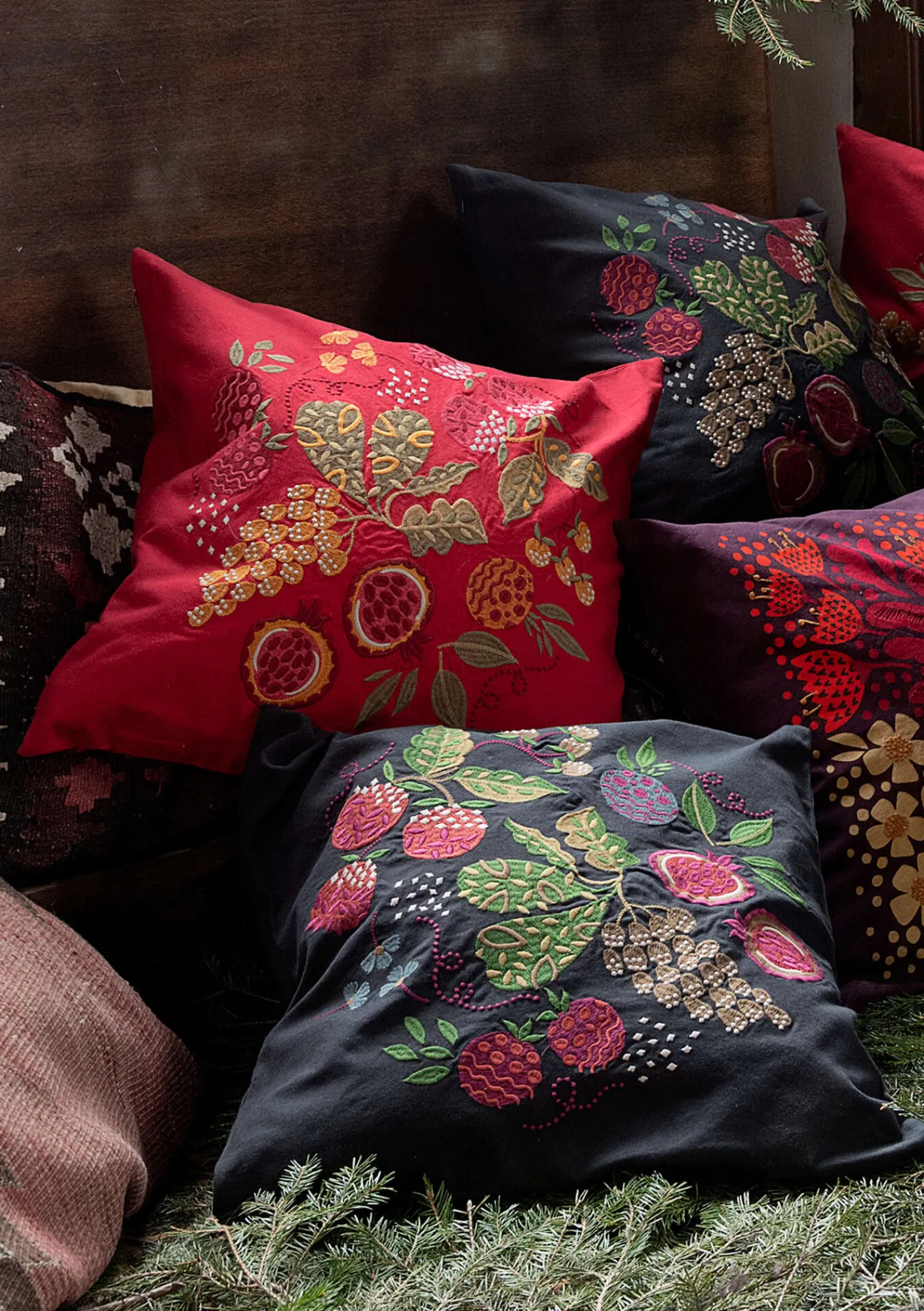 Gudrun Sjödén Kissen|Küche & Esszimmer>Kissenhülle „Fruits“ aus Bio-Baumwolle Tomate