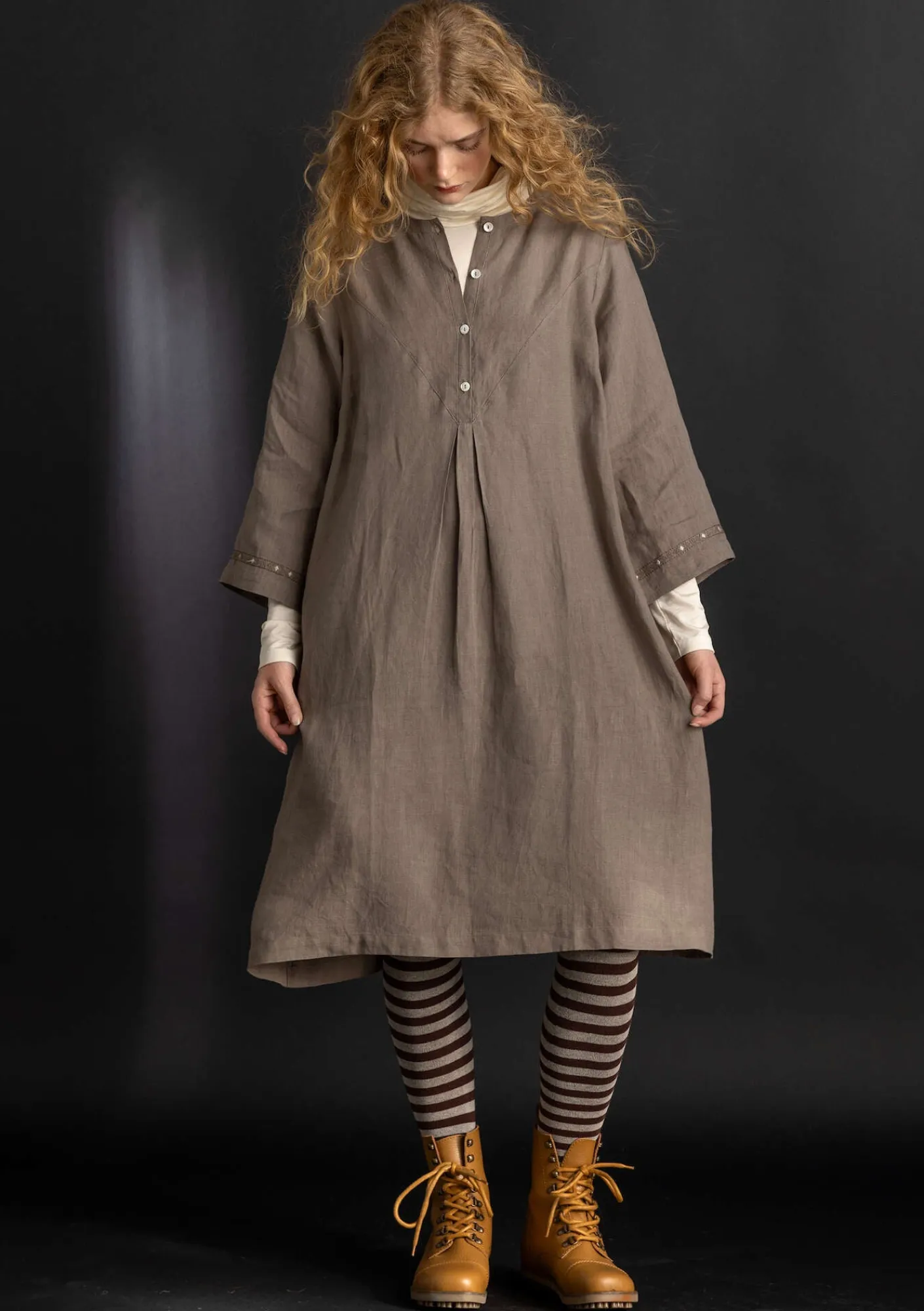 Gudrun Sjödén Kleider>Kleid „Asta“ aus Leinengewebe Hellkartoffel