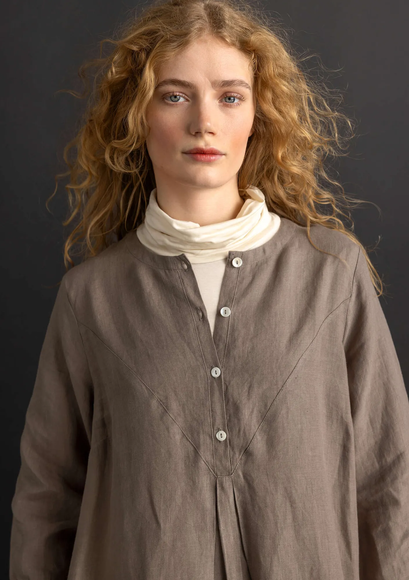 Gudrun Sjödén Kleider>Kleid „Asta“ aus Leinengewebe Hellkartoffel