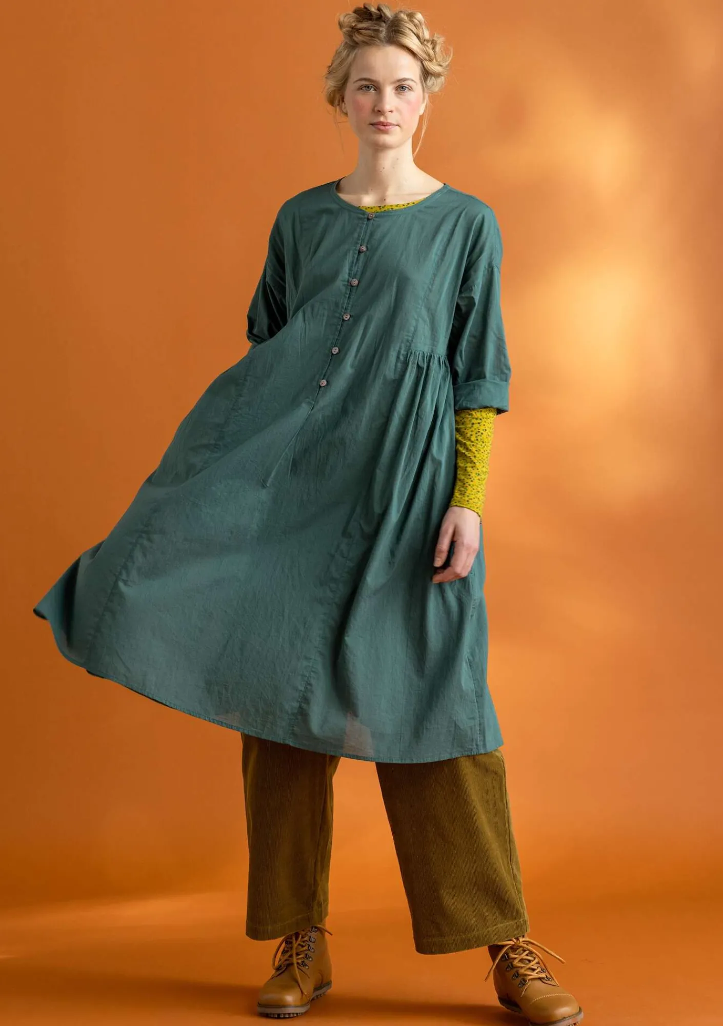 Gudrun Sjödén Kleider>Kleid „Hedda“ aus Bio-Baumwollgewebe Opalgrün