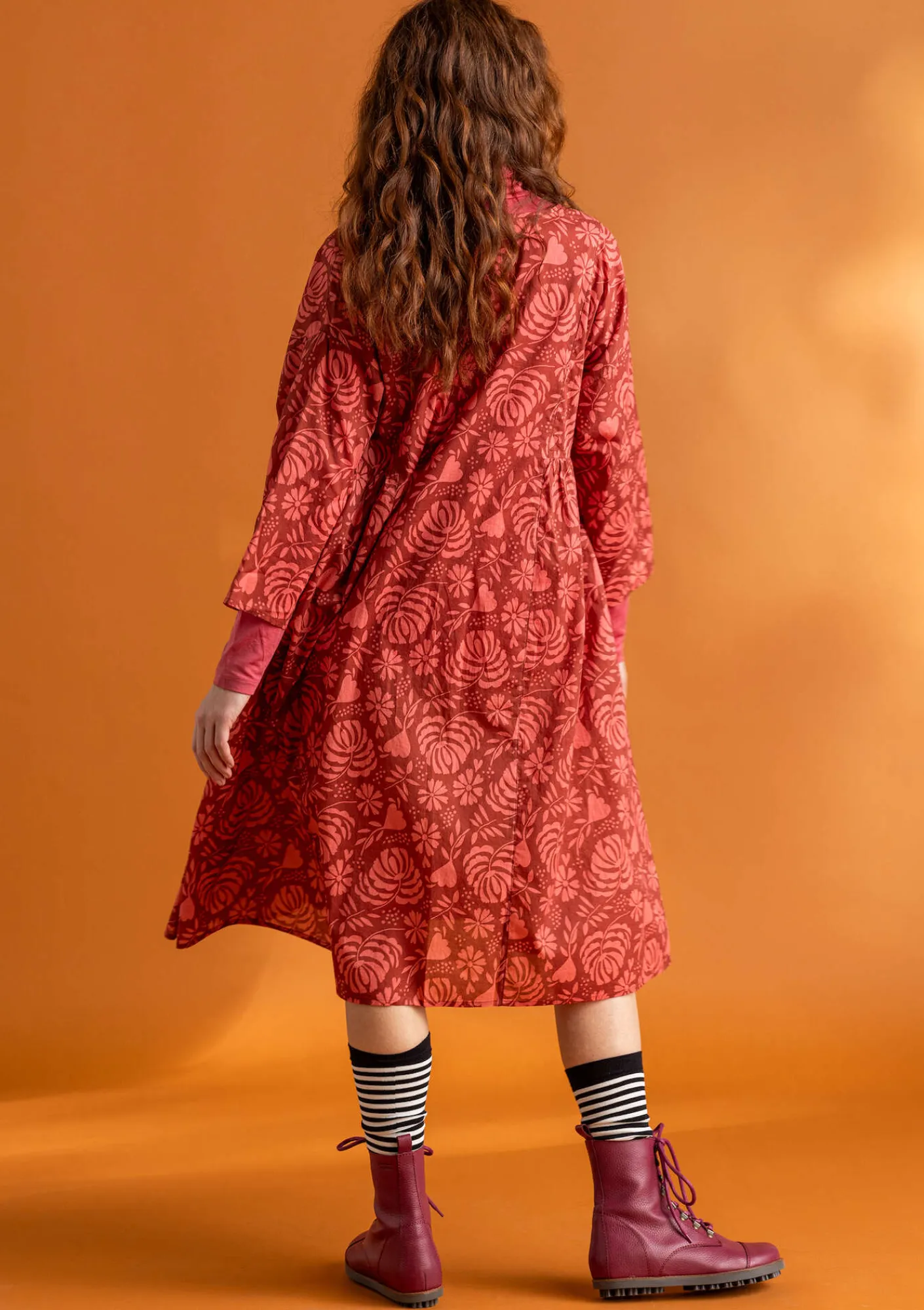 Gudrun Sjödén Kleider>Kleid „Hedda“ aus Bio-Baumwollgewebe Rost-gemustert