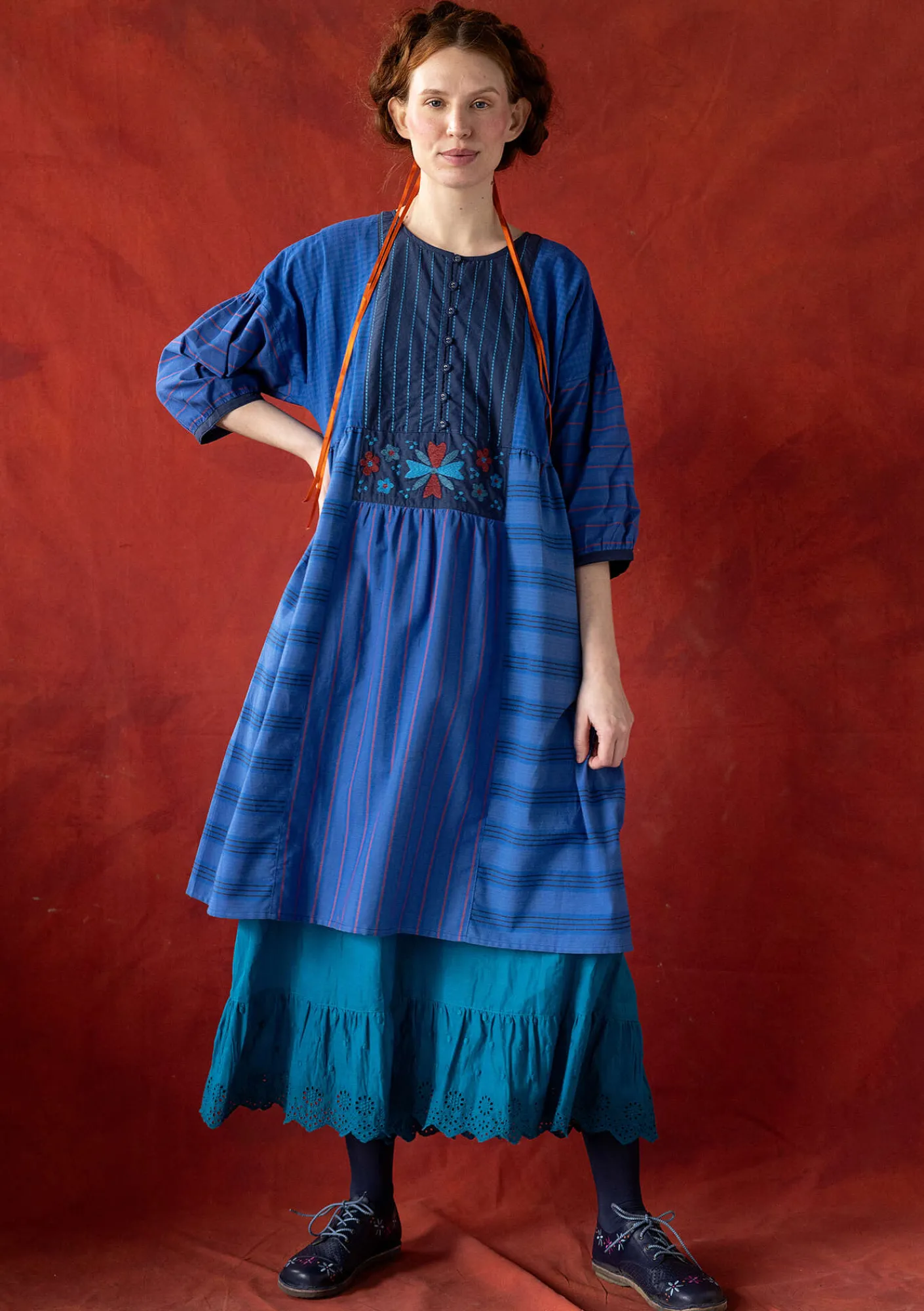 Gudrun Sjödén Kleider>Kleid „Sofia“ aus Bio-Baumwollgewebe Bläuling