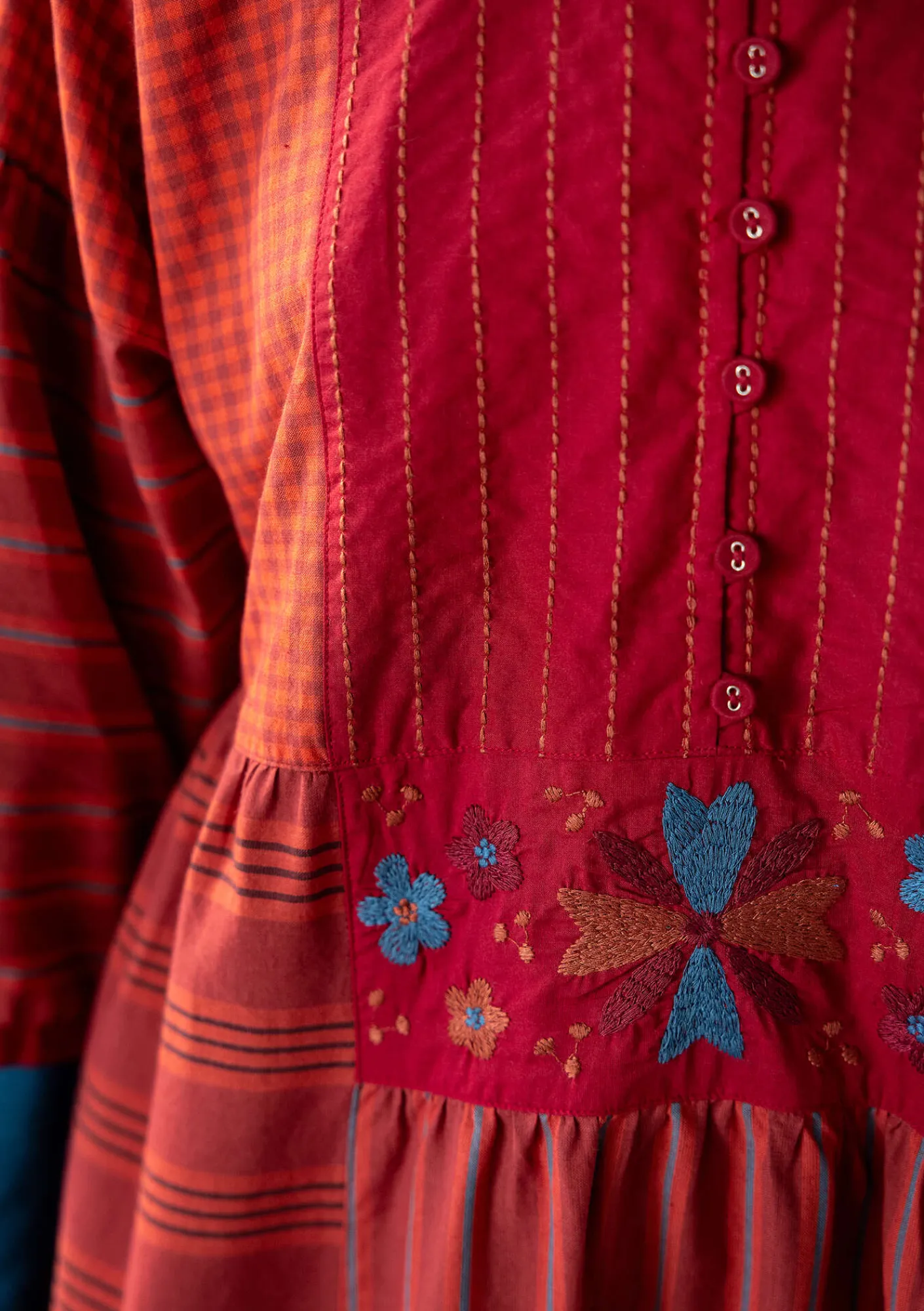 Gudrun Sjödén Kleider>Kleid „Sofia“ aus Bio-Baumwollgewebe Krapprot