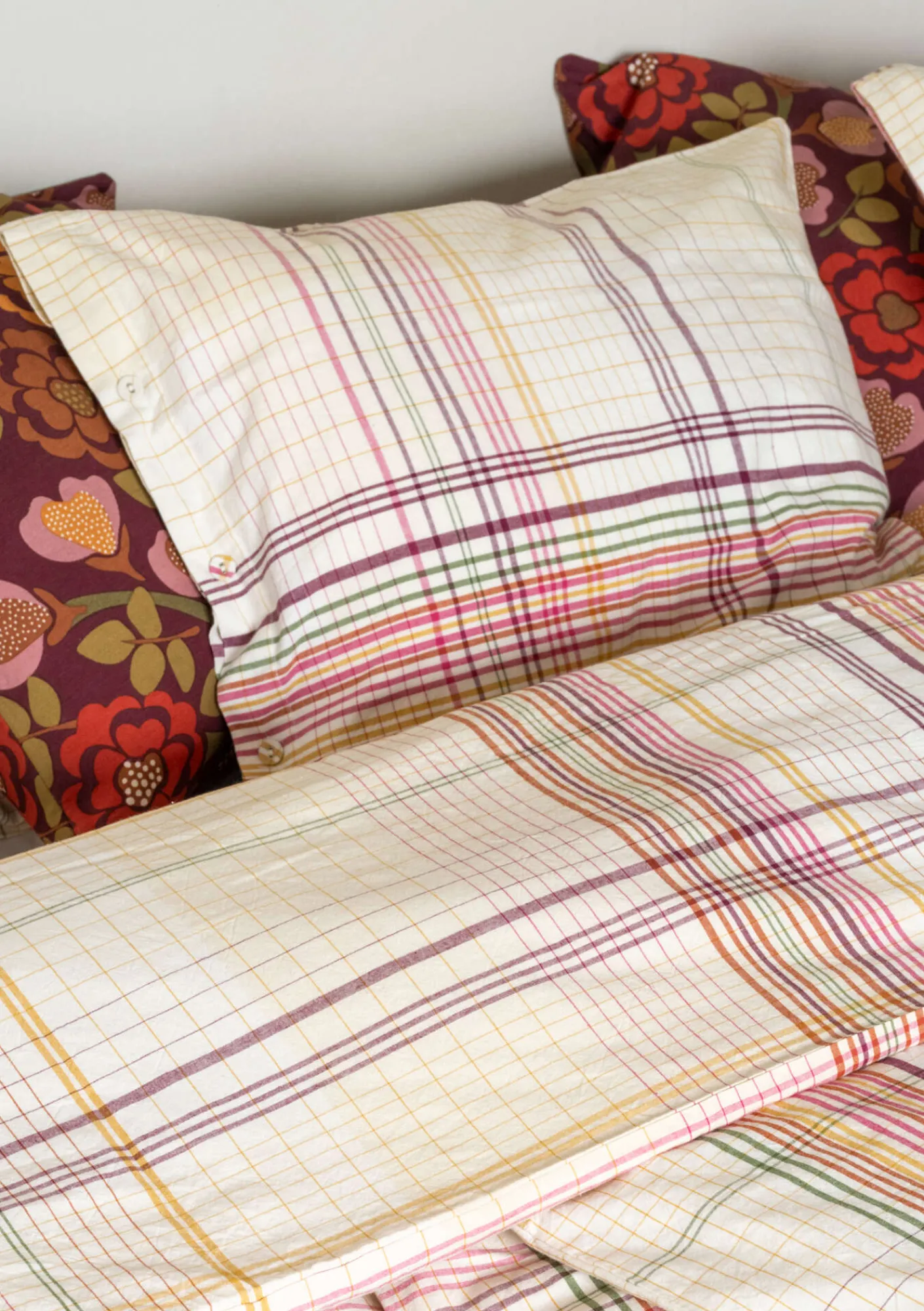 Gudrun Sjödén Kissen|Schlafzimmer Deko>Kopfkissenbezug „Rainbow“ aus Bio-Baumwolle Holunderblüte