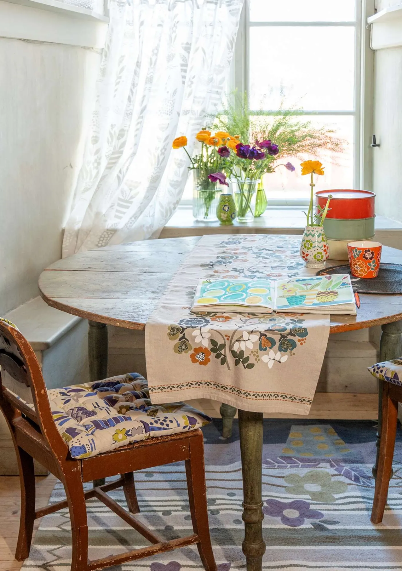 Gudrun Sjödén Gardinen|Heimtextilien>Kurze Gardine „Flower pots“ aus Bio-Baumwolle Halbgebleicht