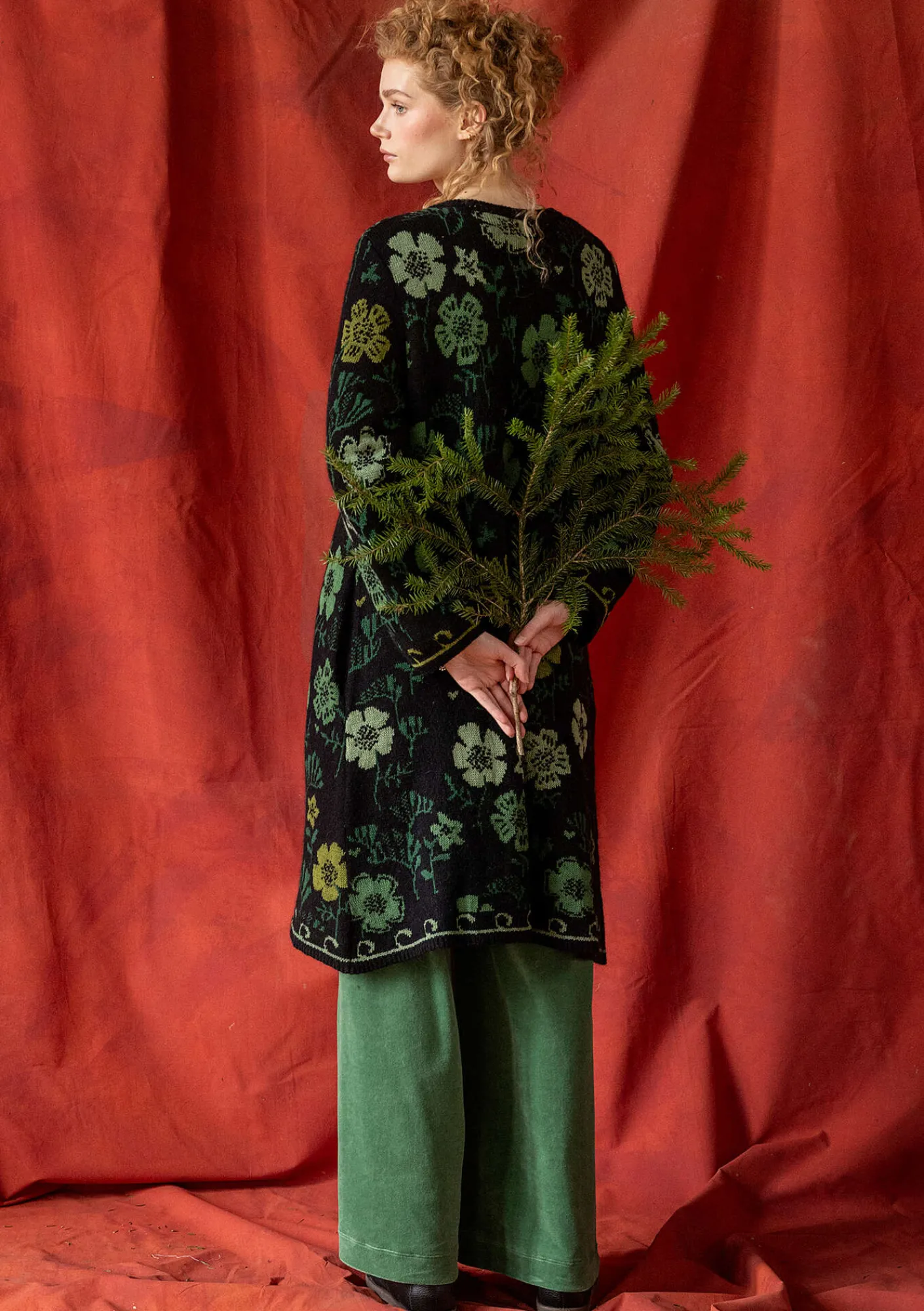 Gudrun Sjödén Strickjacken>Langstrickjacke „Gnistra“ aus Bio- und Recycling-Baumwolle/Alpakawollgemisch Schwarz