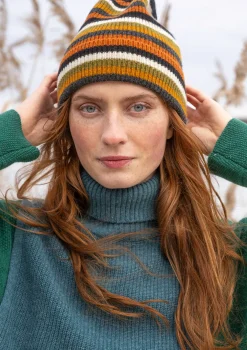 Gudrun Sjödén Accessoires>Mütze aus Recycling-Wolle/Lammwolle Schwarz-gestreift