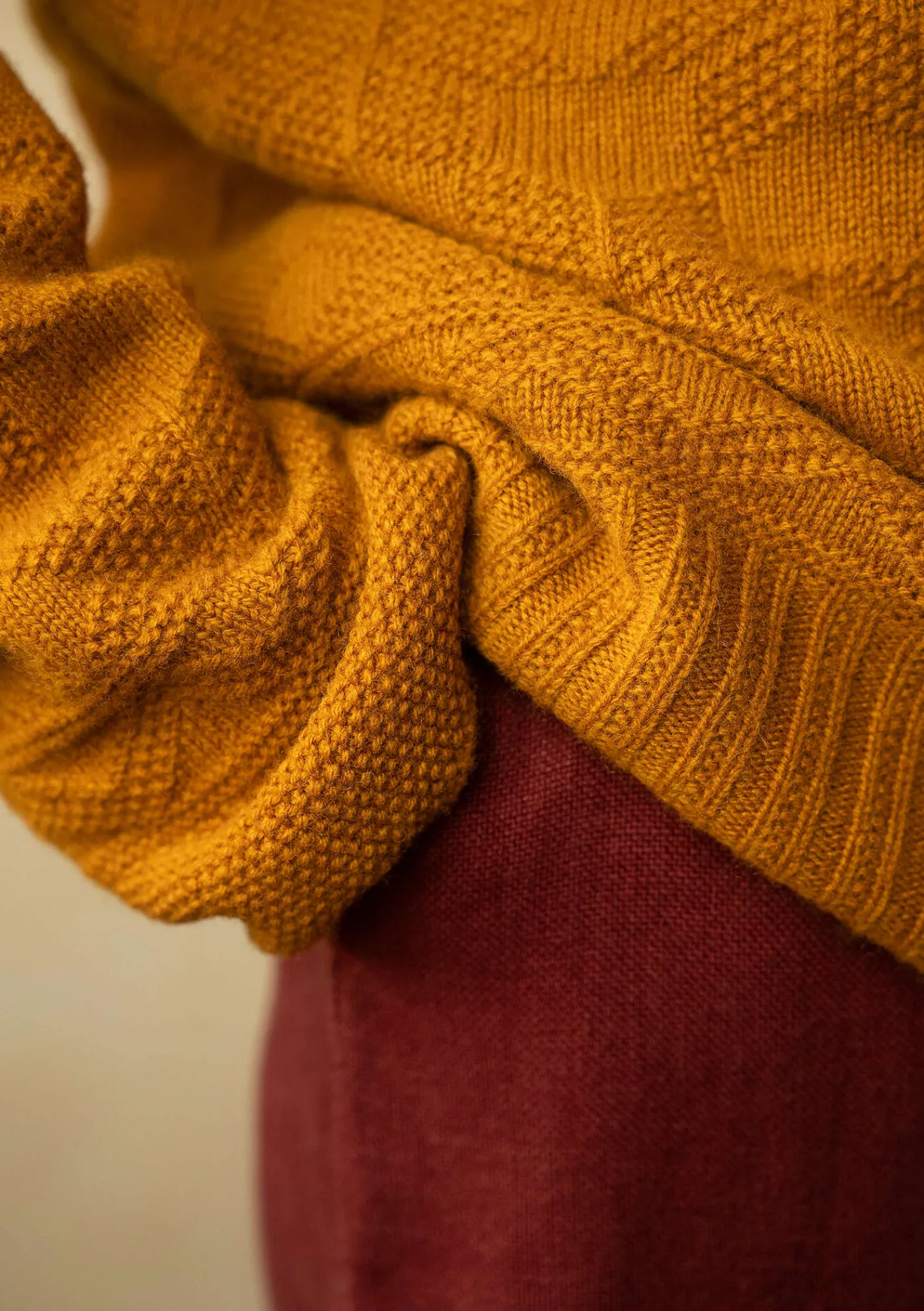 Gudrun Sjödén Pullover & Shirts>Pullover „Vega“ aus Lammwolle Senf-melange