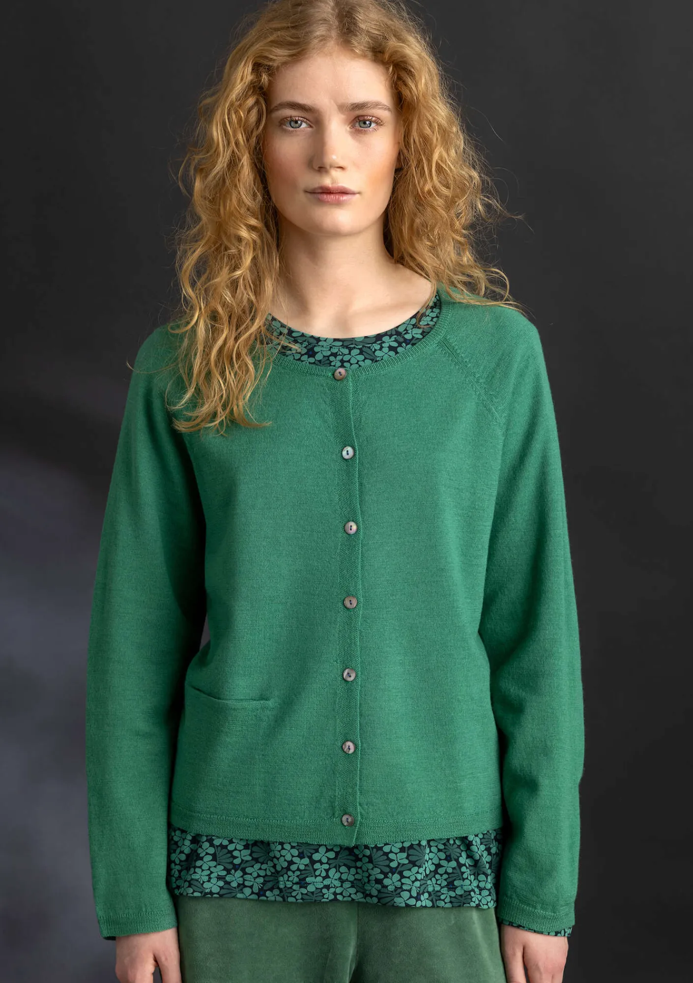 Gudrun Sjödén Strickjacken>Strickjacke aus Bio-Wolle Malachit