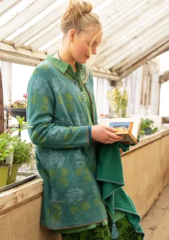 Gudrun Sjödén Strickjacken>Strickjacke „Mårbacka“ aus Bio-/Recycling-Baumwolle Flaschengrün