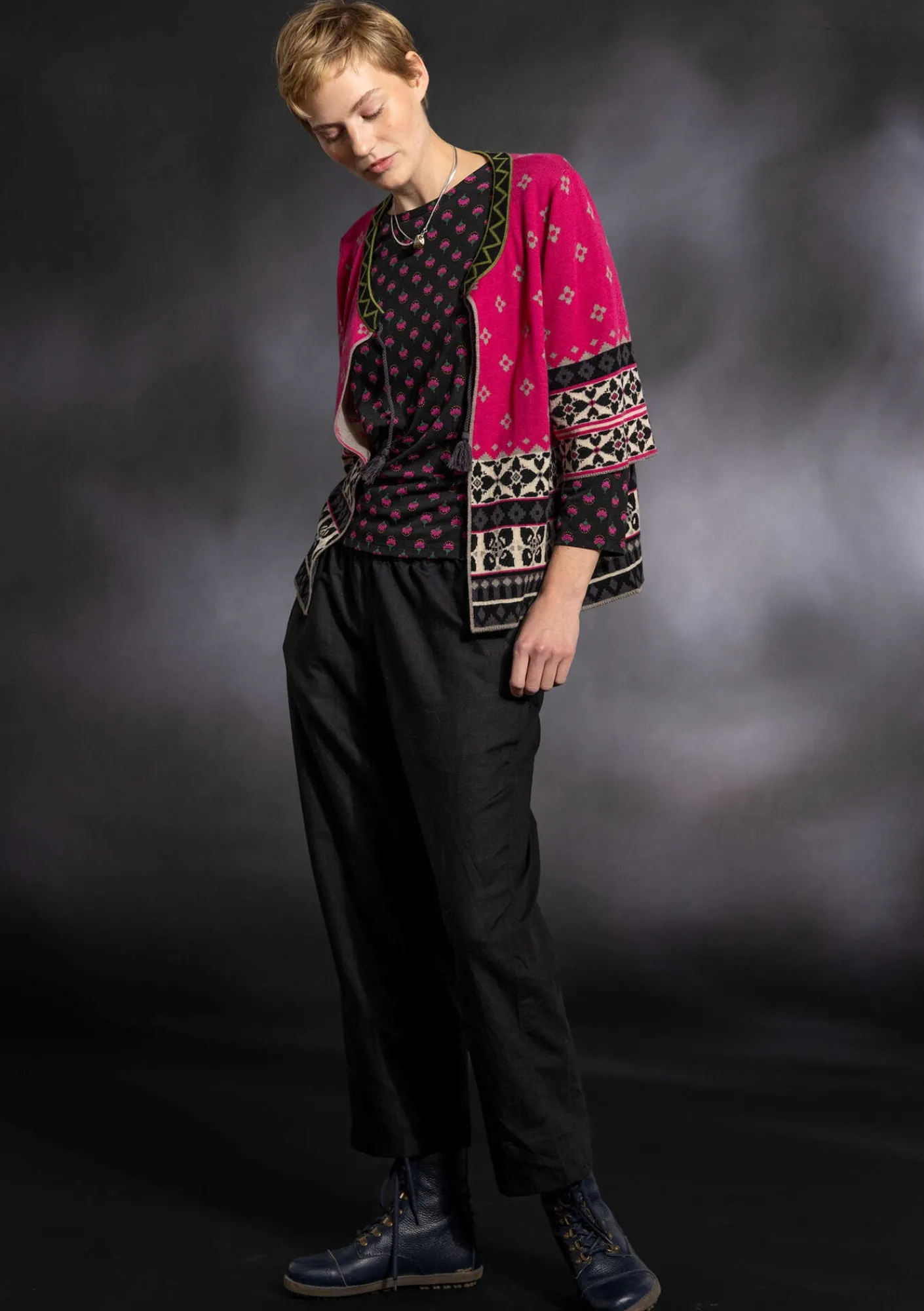 Gudrun Sjödén Strickjacken>Strickjacke „Noon“ aus Wolle/Lyocell Dunkelpfingstrose