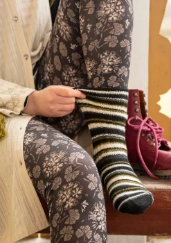 Gudrun Sjödén Accessoires>Stricksocken aus Lammwolle/Recycling-Wolle Schwarz