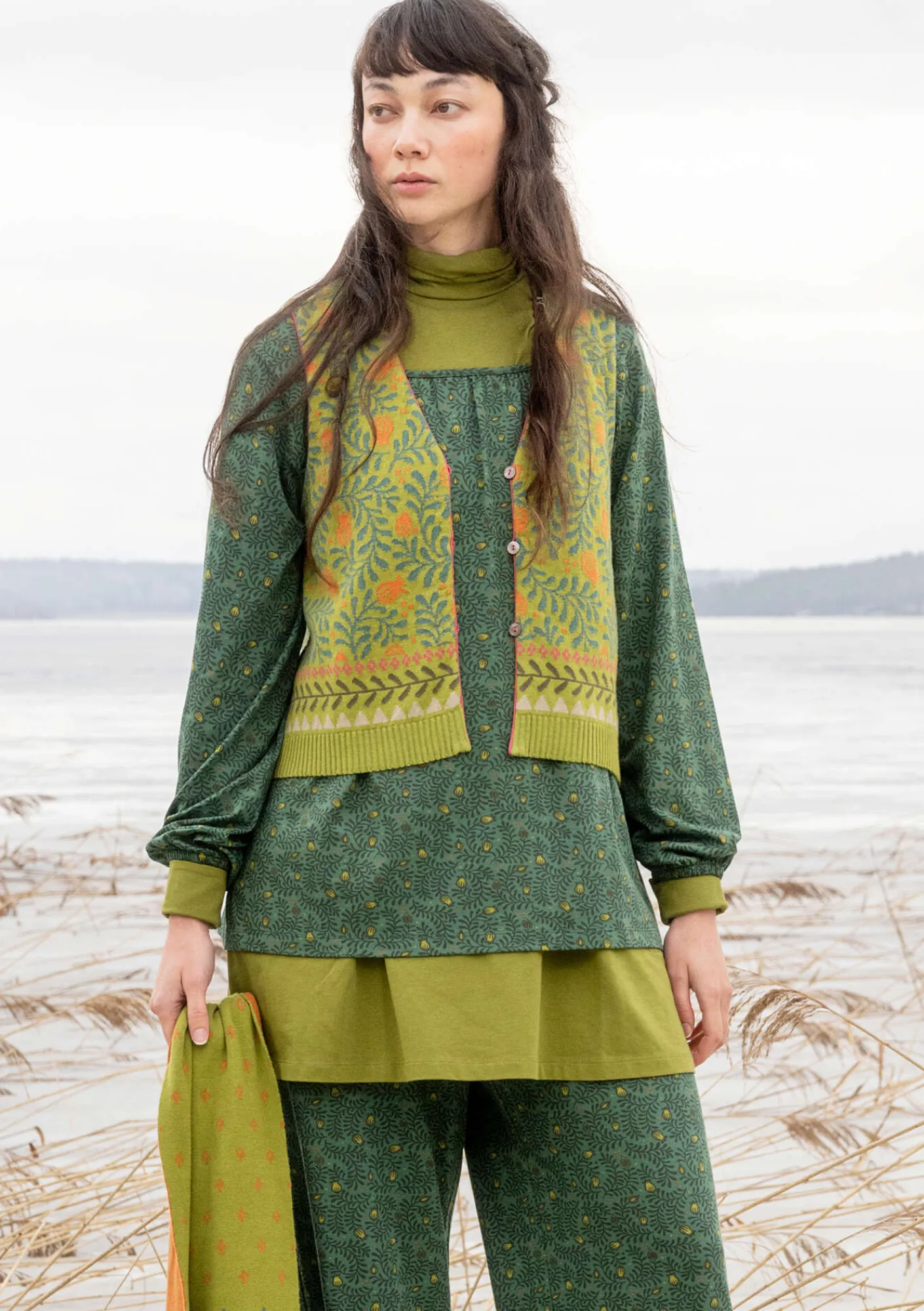 Gudrun Sjödén Westen>Strickweste „Aurora“ aus Bio- und Recycling-Baumwolle/Wolle Avocado