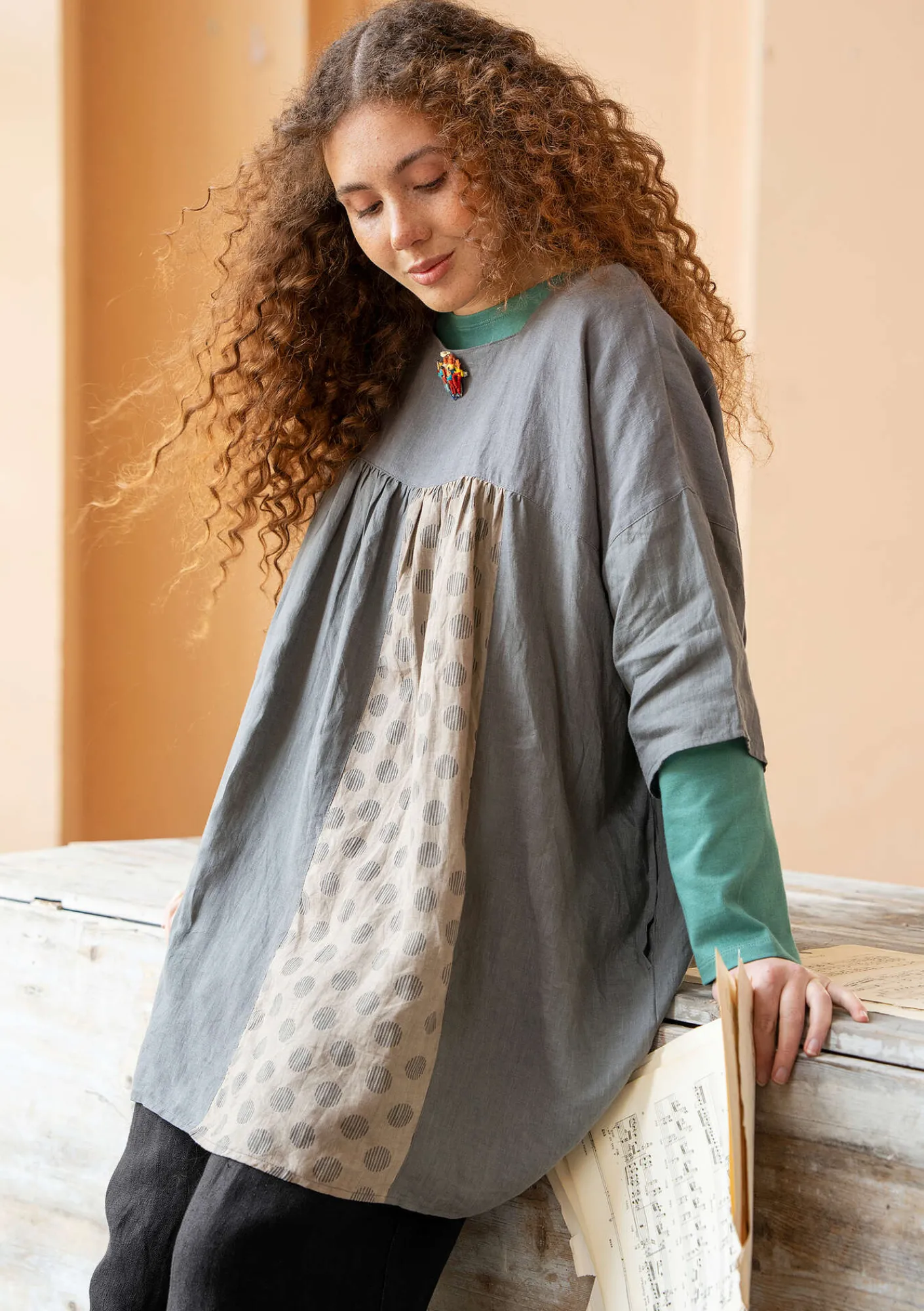 Gudrun Sjödén Tuniken>Tunika „Sonata“ aus Leinen Grafit