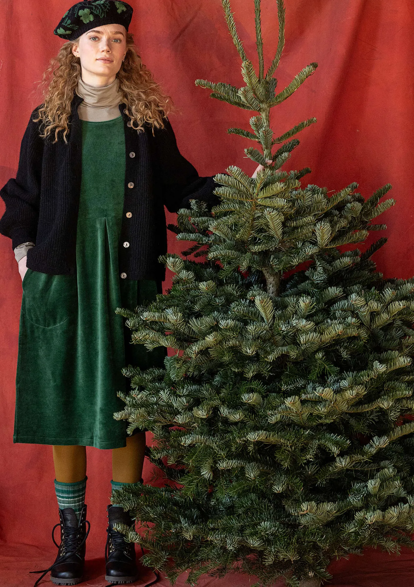 Gudrun Sjödén Kleider>Velourskleid „Fyrverkeri“ aus Bio-Baumwolle/Recycling-Polyester Dunkelgrün