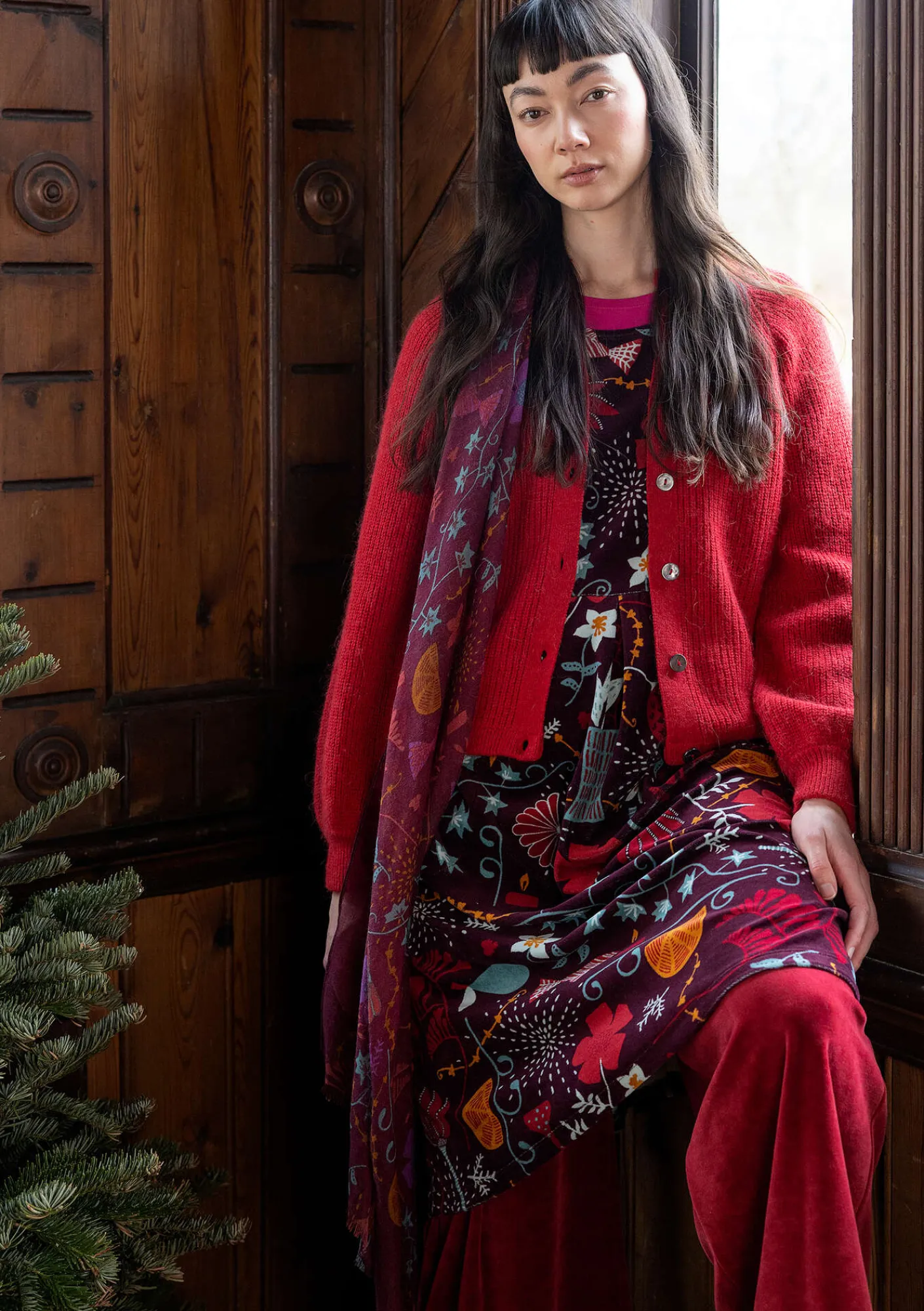 Gudrun Sjödén Kleider>Velourskleid „Fyrverkeri“ aus Bio-Baumwolle/Recycling-Polyester Aubergine-gemustert