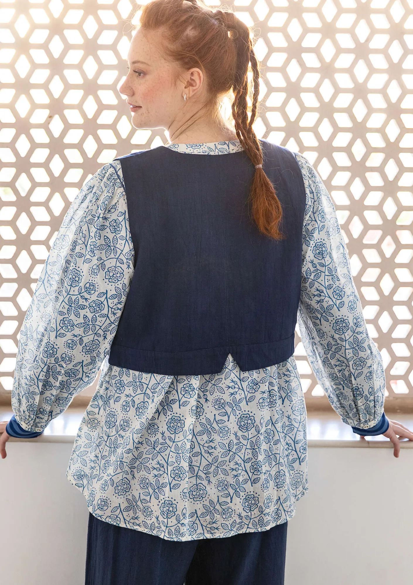 Gudrun Sjödén Westen>Weste „Stina“ aus Bio-Baumwollgewebe Tinte