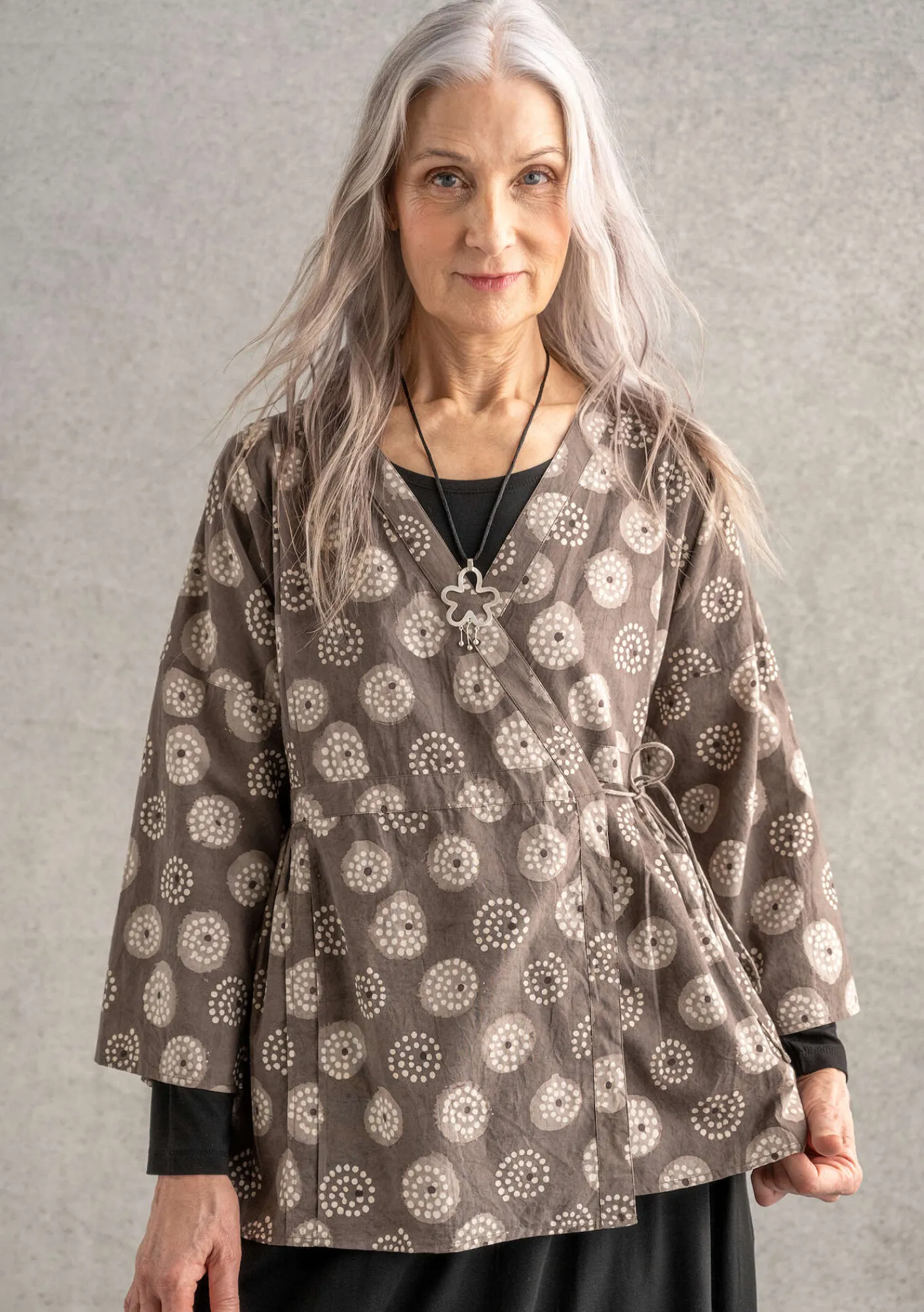 Gudrun Sjödén Blusen>Wickelbluse „Clay“ aus Bio-Baumwolle Kashish